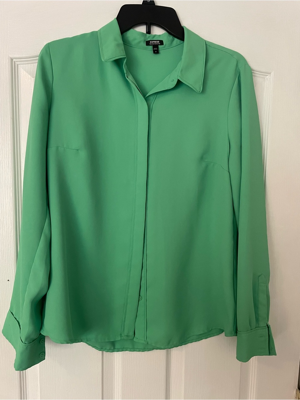 Express Relaxed Portofino Green Button-Front Blouse Medium like new